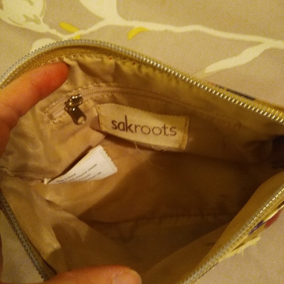 Sak Roots Accessory Bag - Picture 3 of 3